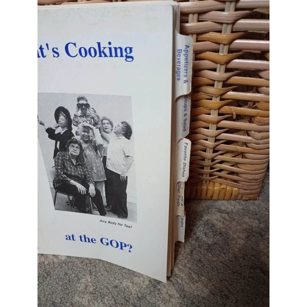Vtg Spiral Cookbook Grand Olde‎ Players Omaha, Nebraska Community Theater 1980s
